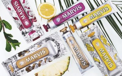 З 2019 компанія «Космед» стала офіційним дистриб’ютором відомого міжнародного бренду зубних паст  Marvis – італійського виробника Ludovico Martelli s.r.l.